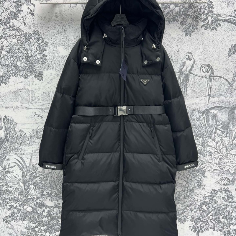 Pra*a down coat